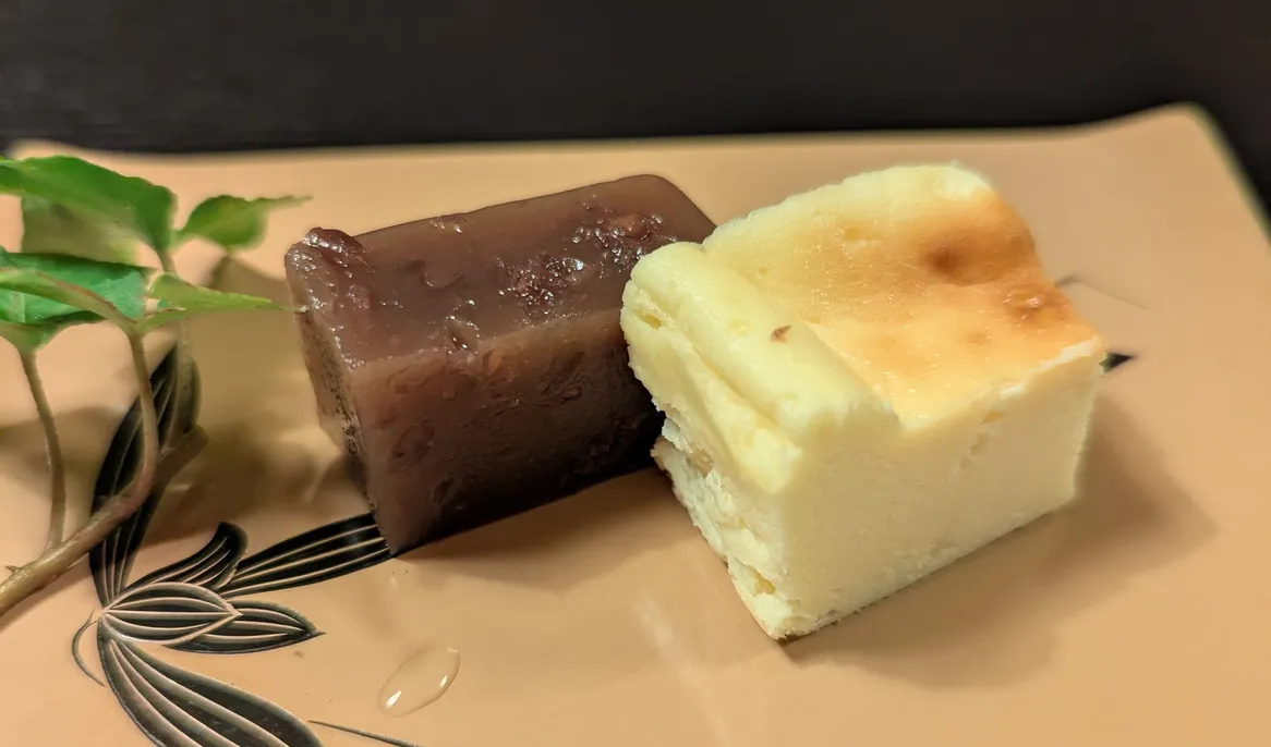 羊羹とチーズケーキの和風デザート